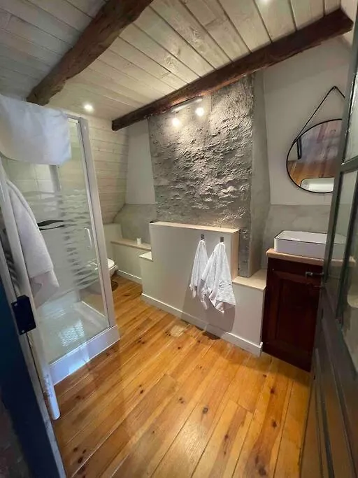Chalet / Maison Bourgeoise Entierement Renovee Vignec 0*,